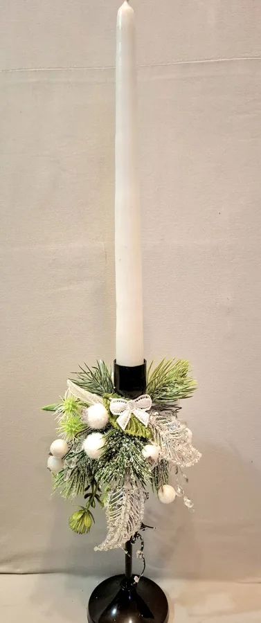 Svečturu augstums 17( rozā),20, 23 cm.Katra 14 eur.